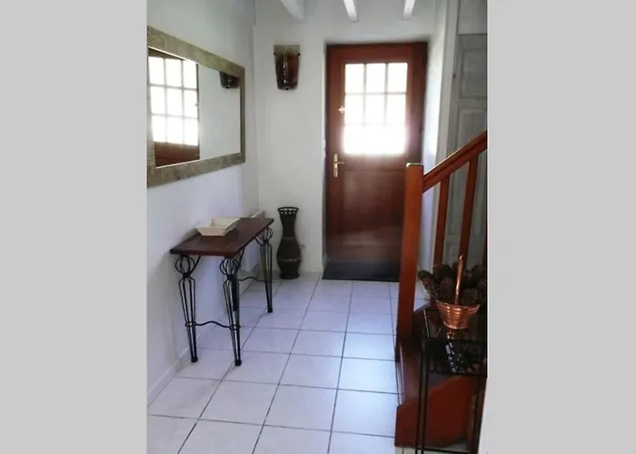 Gite Moulin Du Cros Proche Saint Emillon Pour 4 A 6 Personnes * Faleyras
