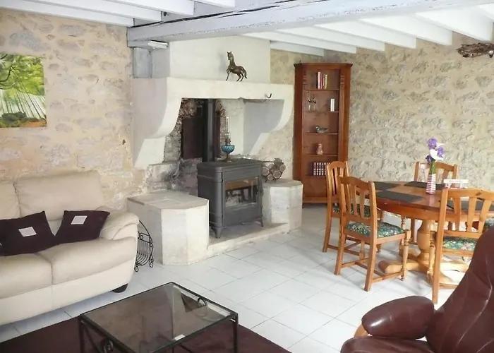 Gite Moulin Du Cros Proche Saint Emillon Pour 4 A 6 Personnes Faleyras