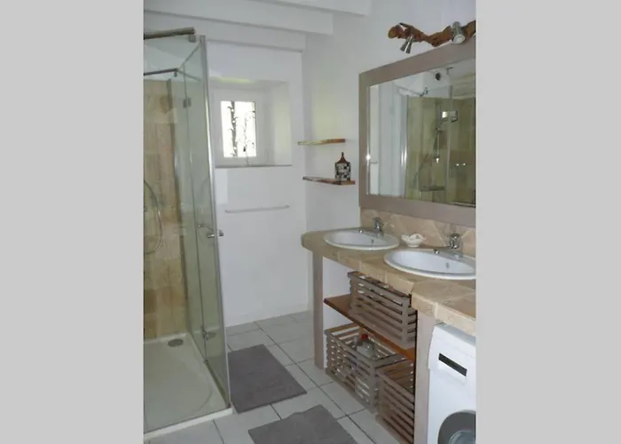 펜션 Gite Moulin Du Cros Proche Saint Emillon Pour 4 A 6 Personnes *