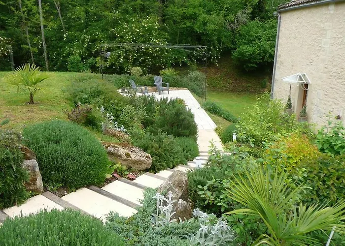 Gite Moulin Du Cros Proche Saint Emillon Pour 4 A 6 Personnes 펜션