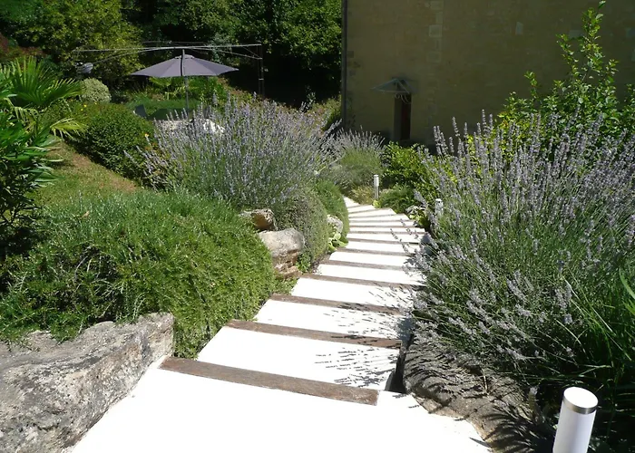 Gite Moulin Du Cros Proche Saint Emillon Pour 4 A 6 Personnes * Faleyras